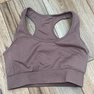 Women’s sports bra